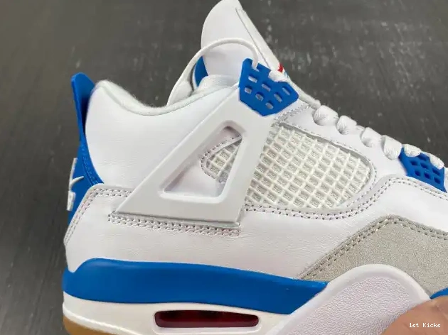 1st Kicks Retro Jordan DR5415-104 SB 4 0605